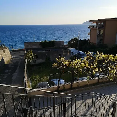 La Terrazza Sul Mare Da Mery Apartment
